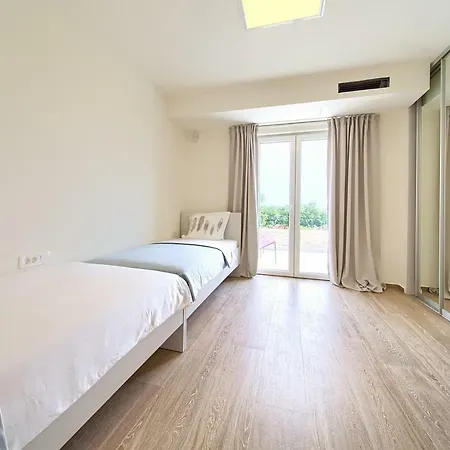 Moderana